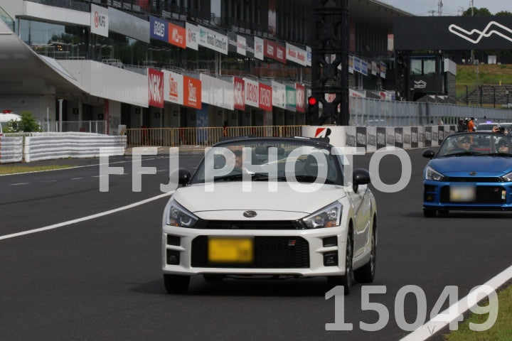 cr26081115049
